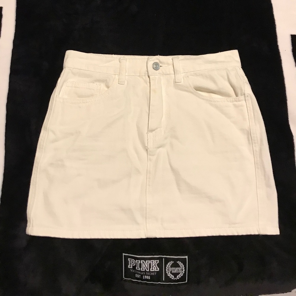 Forever 21 tight white skirt